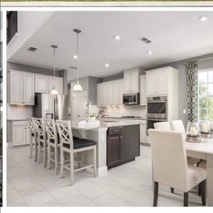 Meet your Posher, Karrie